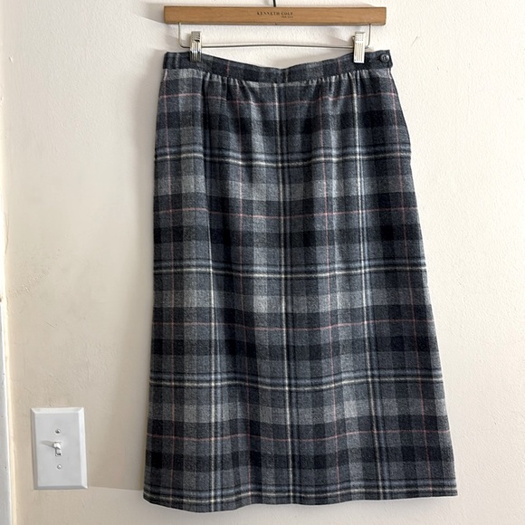 VTG Pendleton Plaid Virgin Wool Minimalist 80s Skirt Size 10 - Picture 1 of 12